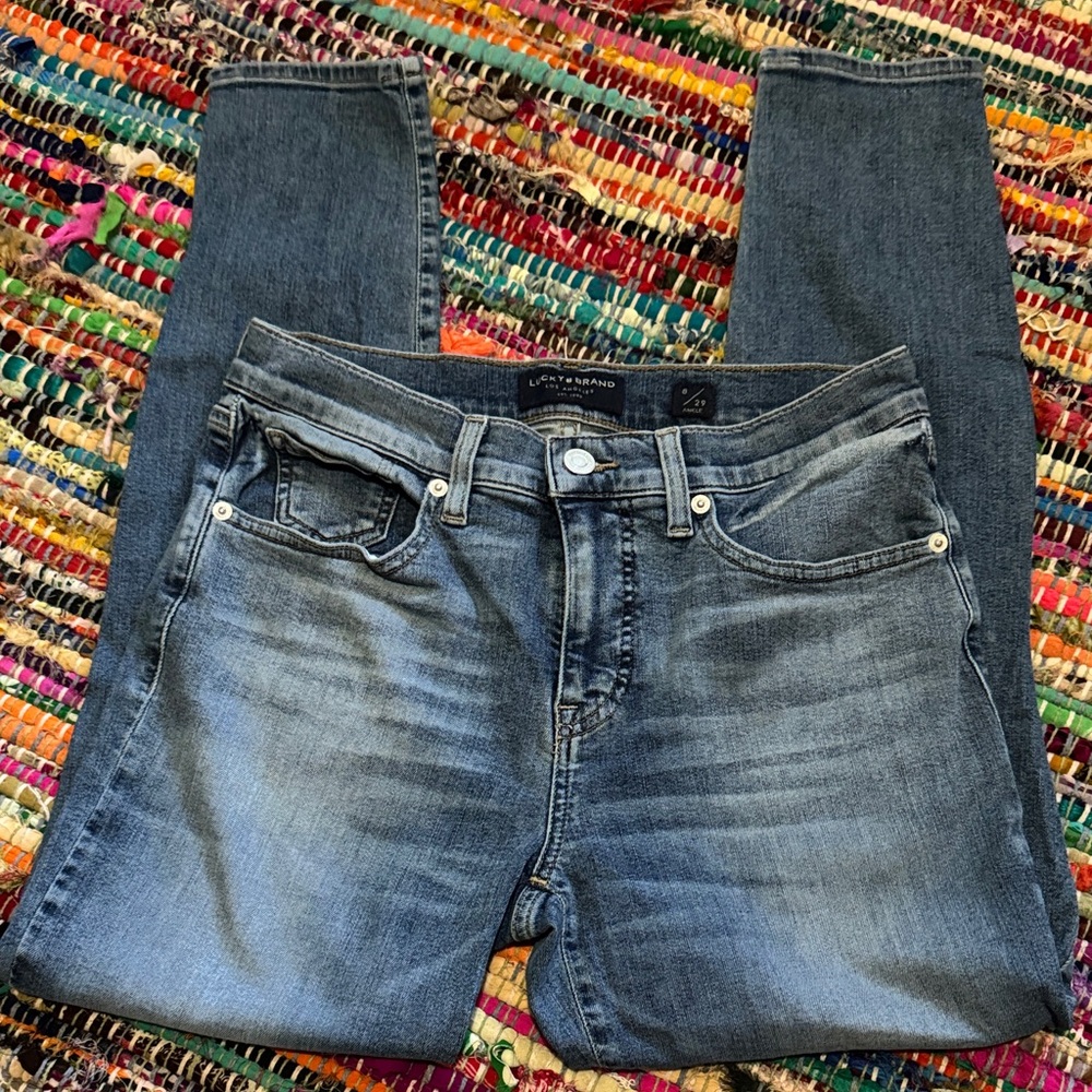 Lucky Brand Women's Classic Straight Leg Blue Jeans sz 8/29 Mid rise skinny Ava